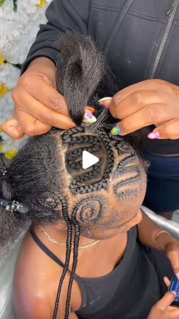 Braids by Antoinette on Instagram: "2nd attempt  braided bald head ❤��️💇🏾‍♀️  #braidedhairstyles  #tampastylist  #braider #cornrows #knotless #hairtransformation  #hairtrend #hairtutorial" Teen Braids Hairstyles Black, Stitch Braids Designs Hairstyles, Bald Braided Hairstyle, Baldheaded Braids, Bald Cornrows, Braided Bald Head, Bald Head Braids, Circle Braids, Bald Braids