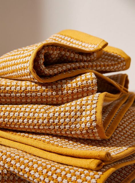 Retro dotted towels | Simons Maison | Jacquards & Embroidery | Bath Towels | Simons Mustard Color Bathroom, Bathroom Textiles, Yellow Towels, Yellow Bathrooms, Guest Towel, Towel Collection, Dark Yellow, Face Towel, Guest Towels