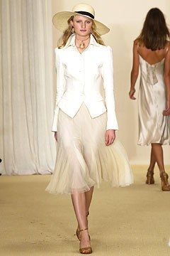 Ralph Lauren Spring 2003 Ready-to-Wear Fashion Show - Ralph Lauren, Candice Lake Ralph Lauren 2003, Ralph Lauren Fashion Show, 2003 Fashion, 90s Runway Fashion, 2000 Fashion, Ralph Lauren Style, Ralph Lauren Collection, Fashion Board, Corset Style