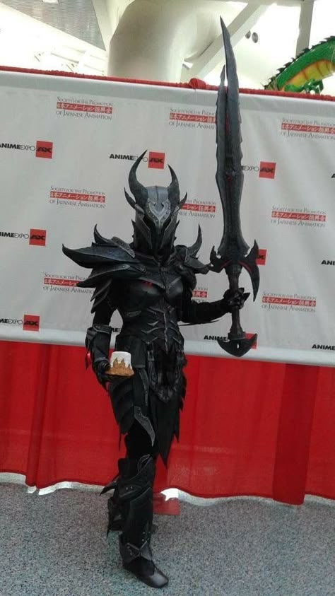 Skyrim Costume, Armour Cosplay, Skyrim Armor, Daedric Armor, Skyrim Cosplay, Armadura Cosplay, Cosplay Armor, Epic Cosplay, Cool Cosplay