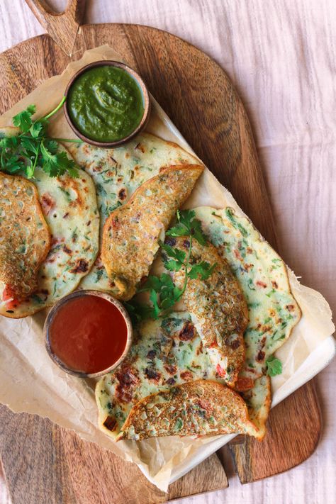 Sooji Pudla Sooji Chilla Recipe, Egg Bhurji, Toddler Friendly Meals, Cilantro Chutney, Easy Breakfast Recipe, Tomato Rice, Savory Pancakes, Cumin Seeds, Filling Breakfast