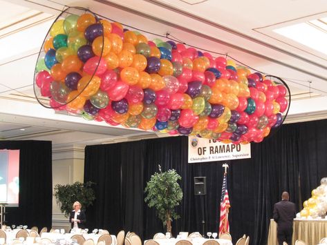 Exploding Balloons - Balloon Artistry Balloon Net Drop, Nye 2023, Balloon Dance, Party Event Decor, Balloon Release, Balloon Drop, Led Balloons, Small Balloons, Vbs 2024