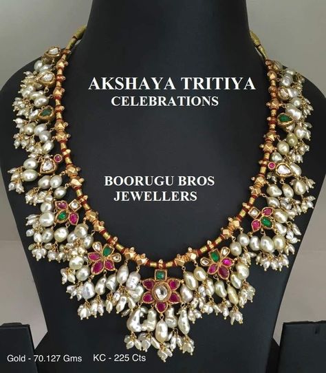 Fashion Jewelry Necklaces Gold, Pearl Jewelry Design, Antique Jewellery Designs, Gold Jewelry Simple Necklace, Gold Necklace Indian Bridal Jewelry, Jewelry Set Design, Beaded Necklace Designs, Real Gold Jewelry, Indian Jewellery Design Earrings