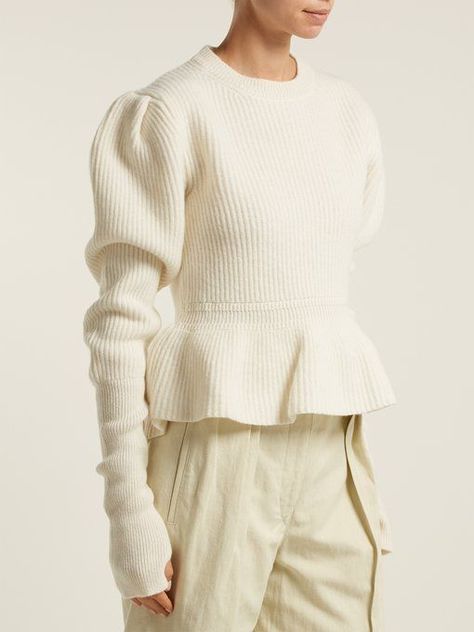 Resort Fashion, Sweater Trends, Knitwear Fashion, Fashion Victim, Knitwear Design, Cute Simple Outfits, Sweater Design, Knit Outfit, Knit Fashion