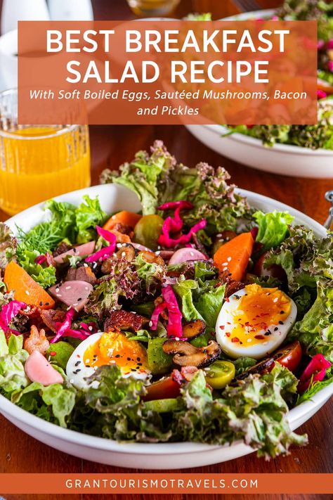 Morning Salad Breakfast Recipes, Breakfast Salads Ideas Easy Recipes, Breakfast Salad Recipes, Breakfast Salad Ideas, Breakfast Salads, Fried Egg Breakfast, Western Breakfast, Quinoa Salads, Salad Recipes With Bacon