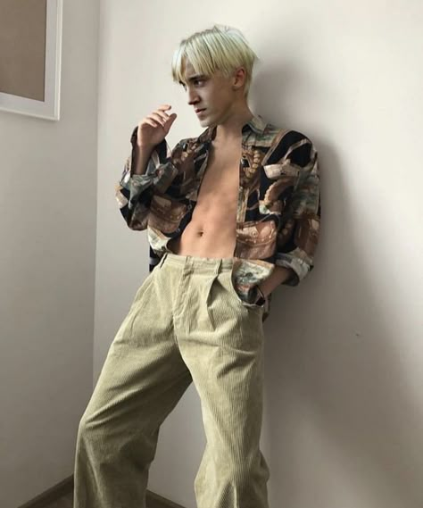 Drako Malfoy, Draco Malfoy Hot, Stile Harry Potter, Draco Malfoy Imagines, Draco Malfoy Fanart, Harry Draco, Draco Malfoy Aesthetic, Harry Potter Puns, Tom Felton Draco Malfoy