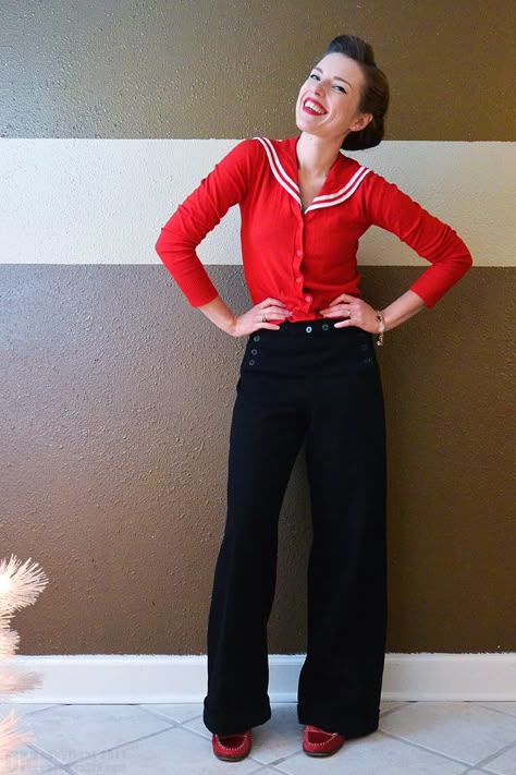 Pinup Rockabilly Style Outfit, Stylish Eve Outfits, The 50s Fashion, Retro Movies, Rockabilly Girls, Nautical Outfits, Professional Work Outfit, Pinup Vintage, 1940's Fashion