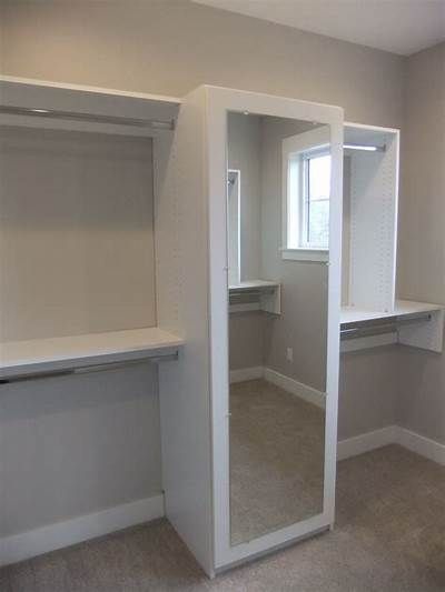 Open Closet With Mirror, Walk In Closet Mirror Door, Closet With Mirror Inside, Walk In Closet With Safe, Mirror Inside Closet, Master Closet Design With Mirror, Closet With Vanity, Teen Closet, Master Closets