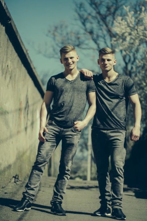 Analysis of almost 3,000 pairs of Danish twins shows that they live longer than… Male Twins, Twin Poses, Twin Guys, 75 Birthday, Twins Posing, Birthday Twins, Twin Models, Twin Photos, Senior Guys