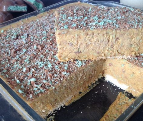 Peppermint Tart Recipe - Old Skool Recipes Peppermint Crisp Tart Recipe, Peppermint Tart Recipe, Caramel From Condensed Milk, Peppermint Crisp Tart, Peppermint Crisp, Fridge Cake, Chocolate Slabs, Knead Bread Recipe, Tea Cakes Recipes