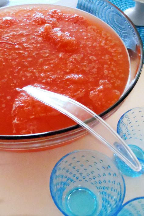 Punch Made With Jello, Jello Punch Recipes, Slush Punch, Strawberry Slushie, Sherbet Punch Recipes, Diet Sprite, Pineapple Jello, Sherbet Punch, Strawberry Slush