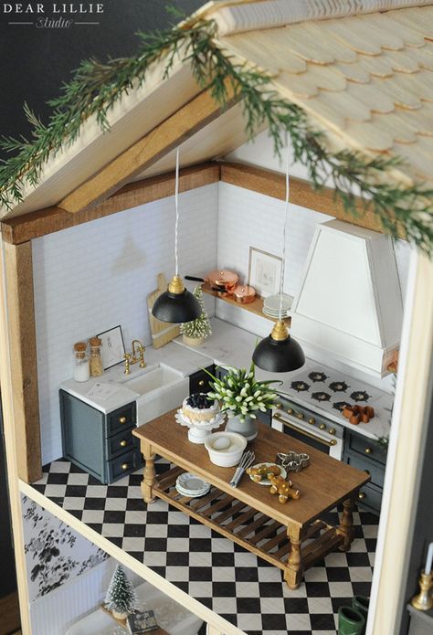 Playmobil House, Ikea House, Good Morning And Happy Sunday, Dollhouse Renovation, Dollhouse Makeover, Tiny Dollhouse, Christmas Dear, Christmas Dollhouse, Barbie Things