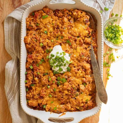 Easy BBQ Chicken Casserole Recipe (with Rice) Bbq Chicken Rice Casserole, Bbq Chicken And Rice Casserole, Bbq Chicken And Rice Recipes, Bbq Chicken And Rice, Bbq Chicken Casserole, Leftover Bbq Chicken, Chicken Rice Casserole Recipes, Recipe With Rice, Dinner For Kids