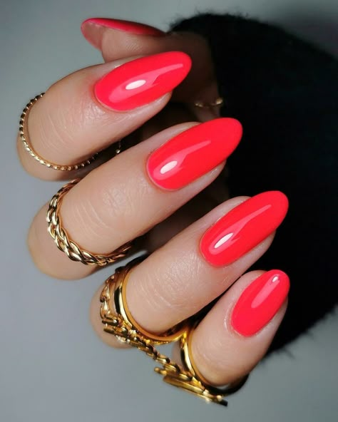 Spring Summer Nails Almond, Watermelon Colour Nails, Bright Red Oval Nails, Oval Neon Nails, Watermelon Red Nails, Guava Nails, Vibrant Summer Nail Colors, Watermelon Color Nails, Bright Summer Nails Almond Shape