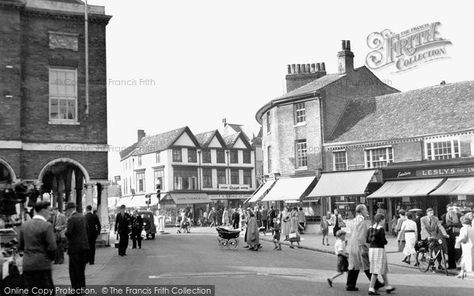 High Wycombe, Cornmarket 1951, from Francis Frith Guild Hall, Robert Adam, High Wycombe, Historical Newspaper, Green Street, Vintage Film, Local History, Photo Archive, Historical Photos