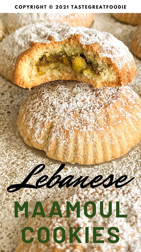 Lebanese Maamoul Cookies - Small bitesize tastes of heaven! Albanian Cookies, Yeast Cookies, Mamoul Recipe, Baklava Cookies, Lebanese Cookies, Lebanese Recipes Desserts, Mamoul Cookies, Arab Sweets, Lebanese Sweets Recipes