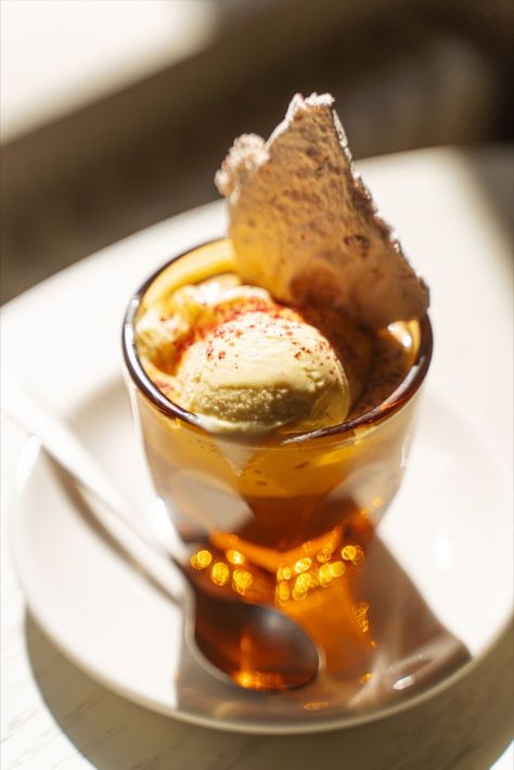 affogato coffee with vanilla ice cream aesthetic photography Affogato Photography, Affogato Aesthetic, Vanilla Ice Cream Aesthetic, Ice Cream Aesthetic, Affogato Coffee, Lakeside Restaurant, Gelato Shop, Ice Cream Photos, Cream Aesthetic