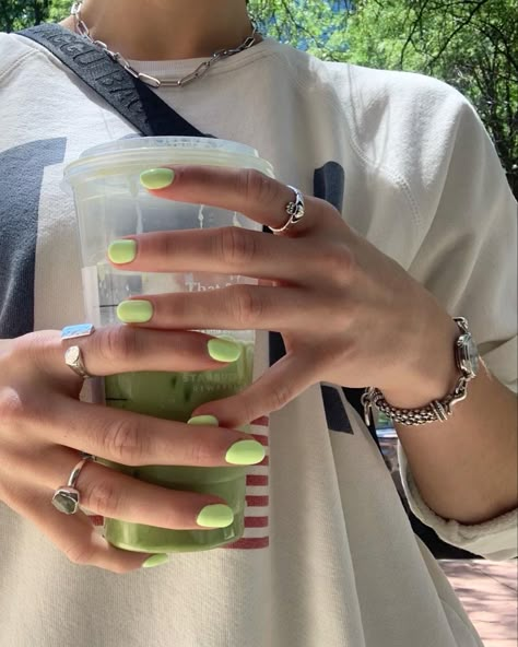 Green Nails Summer 2024, Pale Green Nails, Matcha Green Nails, Short Nail Colors, Green Nails Summer, Trendy Green Nails, Chic Almond Nails, Summer Green Nails, Green Summer Nails