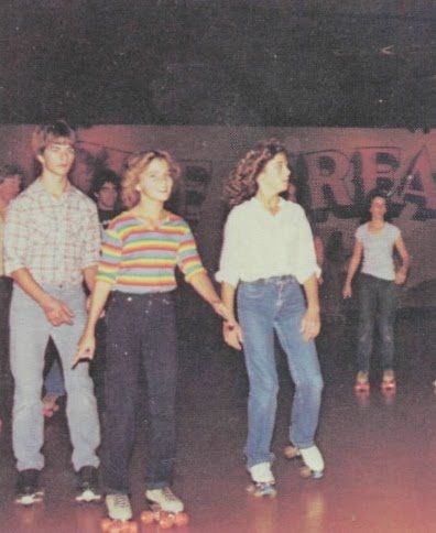 80s Aesthetic People, Late 70s Early 80s Aesthetic, Late 80s Early 90s Fashion, Early 80s Aesthetic, 1980s Lifestyle, Roller Skating 80s, California 1980s Aesthetic, Roller Skating Aesthetic 80s, Early 90s Aesthetic