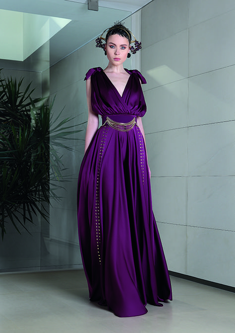 Basil Soda RTW FW 2018-2019 Lavender Outfit, Basil Soda, Battle Dress, Star Wars Fashion, Fancy Frocks, Gaun Fashion, Fantasy Gowns, Couture Designers, Fantasy Dress