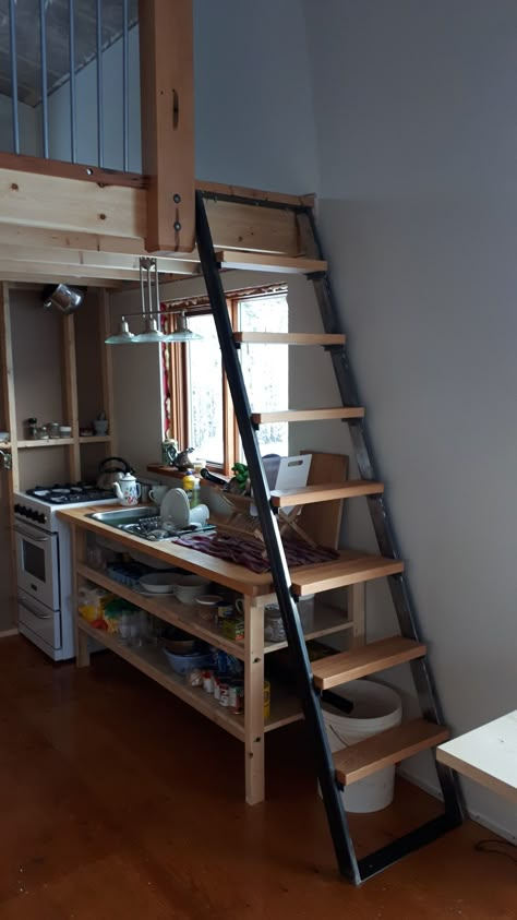 Loft Steps, Tiny House Stairs, Shed To Tiny House, Multifunctional Furniture Small Spaces, Loft Ladder, Diy Bathroom Furniture, Pallet Furniture Living Room, Diy Apartment Furniture, Diy Baby Furniture