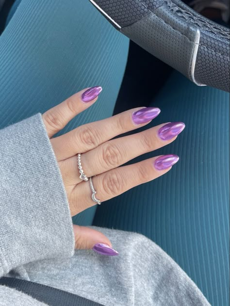 Purple Chrome Acrylic Nails, Purple Velvet Nails, Purple Hoco Nails, Purple Nails Chrome, Dark Purple Chrome Nails, Purple Metallic Nails, Chrome Purple Nails, Purple Chrome Nails Design, Lilac Chrome Nails