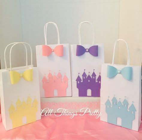 Disney Theme Birthday Party Decorations, Baby Disney Princess Party, Disney Princess Goodie Bags, Princess Birthday Party Goodie Bags, Princess Birthday Party Favors Gift Bags, Disney Princess Candy Bags, Disney Princess Favors, Princess Party Goodie Bags, Pastel Disney Princess Party