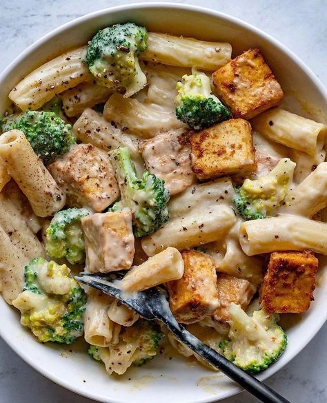 Crispy Potato Bites, Air Fryer Tofu, Tofu Pasta, Dry Pasta, Creamy Vegan Pasta, Pasta Dinners, Drying Pasta, Vegan Pasta, Creamy Pasta