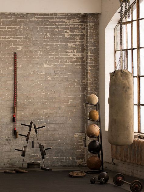 Basement Gym Ideas, Gym Images, Basement Gym, Gym Interior, Home Gym Decor, Home Gym Design, Boxing Gym, Gym Room, Sports Room