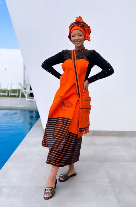 Xhosa Skirt, Xhosa Traditional Attire, Xhosa Attire, South African Traditional Dresses, African Traditional Wear, Shweshwe Dresses, South African Fashion, Traditional African Clothing, Traditional Dresses Designs