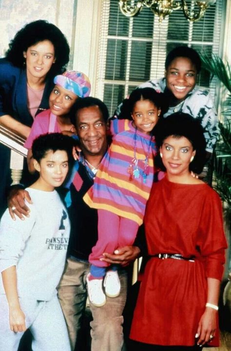 The Bill Cosby Show! Cosby Show Fashion, Black Sitcoms, Cosby Show, Black Tv Shows, 90s Tv Shows, Phylicia Rashad, The Cosby Show, Lisa Bonet, Black Tv