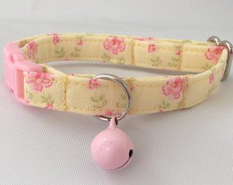 Cat Collar Pattern, Cat Collar Necklace, Katt Grejer, Luxury Dog Collars, Pet Spaces, Mini Dog, Dog Collar Boy, Cute Dog Collars, Fancy Dog