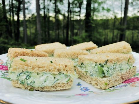 British Cucumber And Mint Finger Sandwich Cucumber Mint Sandwiches, Cucumber Sandwiches For Tea Party, Cucumber And Watercress Sandwiches, British Cucumber Sandwiches, Open Face Cucumber Tea Sandwiches, Tea Time Cucumber Sandwiches, Finger Sandwich, Pizza Slider, High Tea Food