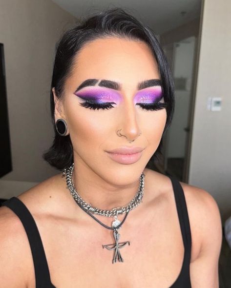 Rhea Ripley Eye Makeup, Rhea Ripley Halloween, Rhea Ripley Makeup Looks, Rhea Ripley Makeup, Wwe Makeup, Goth Goddess, Makeup Violet, Black Makeup Looks, Mami Rhea