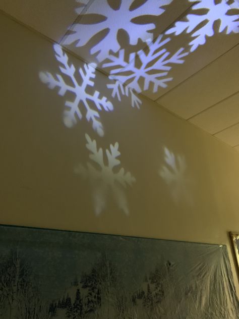 Snowflake projection lights Middle School Dance Themes, Snowflake Dance, School Dance Themes, Middle School Dance, 8th Grade Dance, Formal Ideas, Snowflake Lights, Snow Theme, Dance Themes