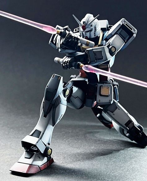 Gundam Pose, Gundam Wing Zero, Texting Story, Gundam Toys, Transformers Characters, Gunpla Custom, Custom Gundam, Gundam Art, Figure Poses