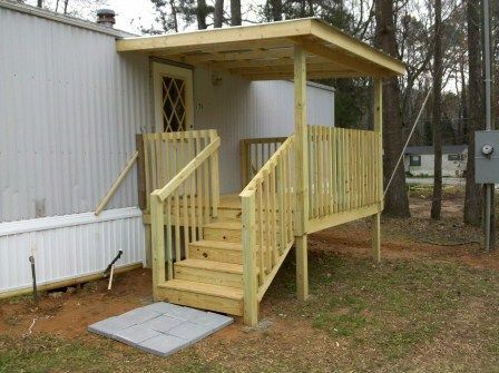 Deck For Trailer House, Small Porch Mobile Home, Small Porches For Mobile Homes, Tiny Home Deck Ideas, Mobile Home Front Deck, Mobile Home Side Porch Ideas, Front Porch Building Ideas, Double Wide Front Porch, Trailer House Porch Ideas