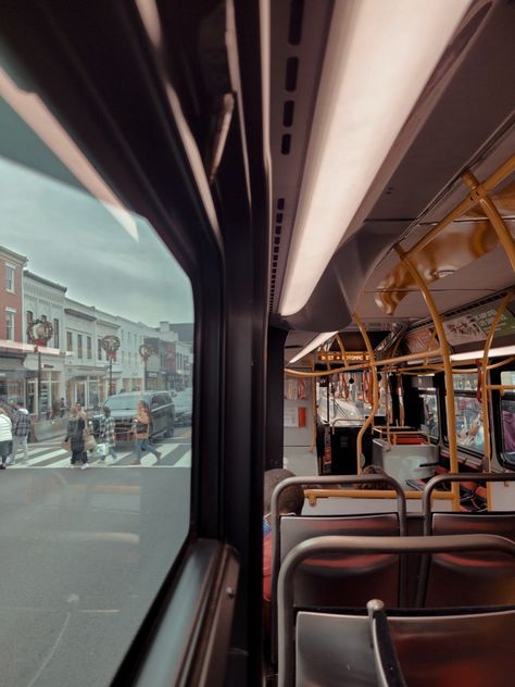 Public Transportation Photography, Washington Street, Gcse Art, Public Transportation, Pretty Places, Photography Editing, Graphic Design Posters, Aesthetic Photography, Instagram Aesthetic