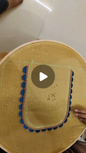 Thread Aari Work Designs, Aari Back Neck Designs For Blouses, Aari Hand Work Designs, Cut Beads Aari Work Design, Very Simple Aari Work Blouse Design, Hand Work Design, Bead Embroidery Tutorial, Simple Blouse Designs, Hand Work Blouse