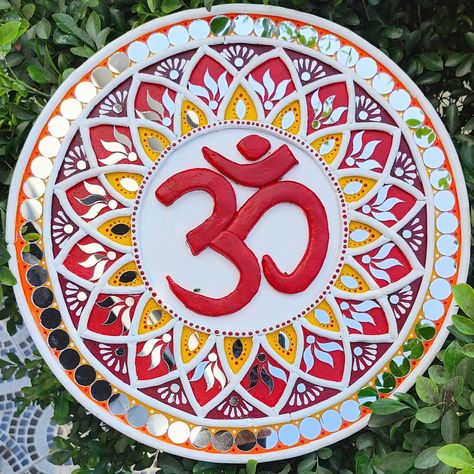 Om Lippan Art Wall Decor DM to buy. Size: 12" (customised sizes available on order) Thickness: 4mm Materials Included- MDF circular board, Fabric Glue, Clay, Acrylic Paints, Mirrors, Varnish #lippanart #folkart #art #acrylicpainting #walldecor #homedecor #decor #mirror #lippan Lippan Art, Decor Mirror, Fabric Glue, Acrylic Paints, Art Wall Decor, Folk Art, Art Wall, Glue, Acrylic Painting