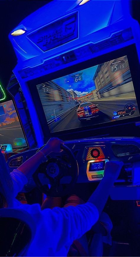 Arcade Wallpaper Iphone, Arcade Aesthetic Wallpaper, Arcade Instagram Pictures, Arcade Games Aesthetic, Arcade Pictures, Arcade Wallpaper, Arcade Pics, Arcade Date, Gaming Arcade