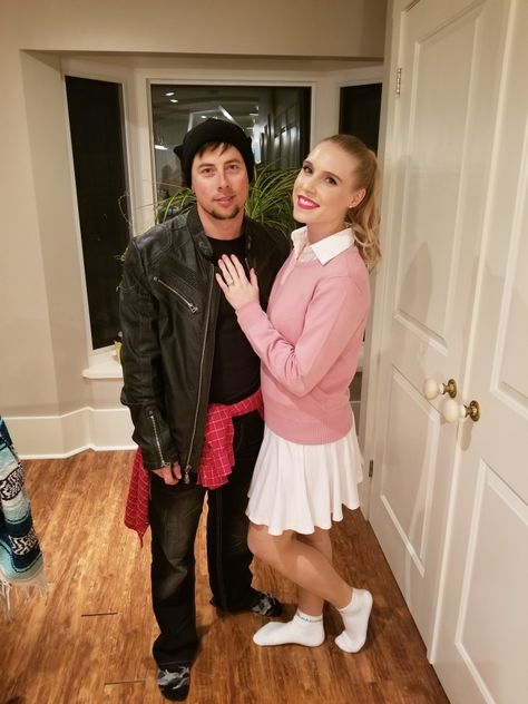 riverdale halloween costume Riverdale Costume, Riverdale Halloween Costumes, Betty Riverdale, Betty And Jughead, Riverdale, Thrift Store, Halloween Costume, Halloween Costumes, Rompers