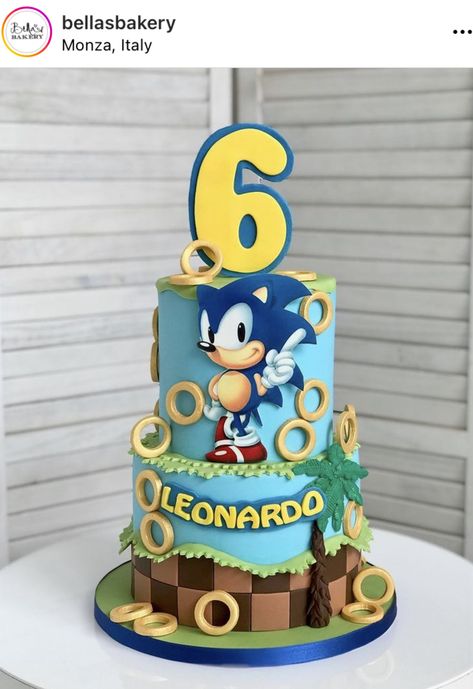 Sonic Birthday Cake Boys, Sonic Desserts, Sonic Theme Cake, Super Sonic Cake, Sonic Cakes, Super Sonic The Hedgehog, Sonic Birthday Party, Sonic Birthday Cake, Sonic The Hedgehog Cake