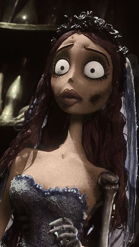 Emily Corpse Bride Before She Died, Pink Corpse Bride, Human Emily Corpse Bride, Emily Corpse Bride Human, Corpse Bride Emily Alive, Corpse Bride Matching Pfp, Emily Corpse Bride Pfp, Monster High Halloween, Bob Marley Legend