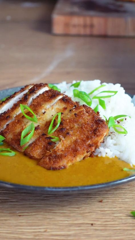 I could eat this 24/7…🤤 #veganrecipes #veganrecipe #easyvegan #katsucurry #foryou Vegan Katsu Curry, Vegan Lunch Recipe, Katsu Curry, Vegan Worcestershire Sauce, Vegan Recipes Videos, Plant Based Cookbook, Vegan Curry, Vegan Cookbook, Vegetarian Snacks