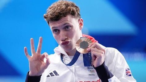 Olympics 2024: Noah Williams snatches bronze for Team GB in men's 10m platform diving final | Olympics News Noah Williams, Photoshop Basics, Olympics 2024, Team Gb, Diving, Photoshop