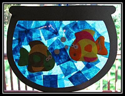 Fish craft Pet Fish Crafts Preschool, Pet Theme Crafts, Fish Craft Preschool, Pets Preschool Activities, Paper Aquarium, Paper Suncatchers, Fishbowl Craft, Preschool Pets, Ocean Window