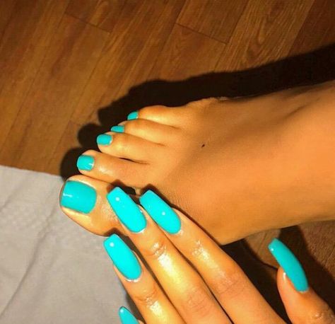 for more follow; trillkaayy ♡ Blue Toe Nails, Colorful Nail Designs, Manicure Y Pedicure, Pretty Acrylic Nails, Fancy Nails, Gorgeous Nails, Cute Acrylic Nails, Nails On Fleek, Blue Nails