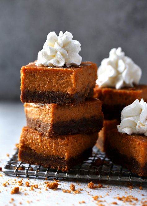 Gingersnap Pumpkin Pie Bars, Pumpkin Tart With Gingersnap Crust, Gingersnap Pumpkin Dessert, Gingersnap Pumpkin Pie Bites, Pumpkin Pie With Gingersnap Crust, Pumpkin Pie Bars With Gingersnap Crust, Ginger Snap Pumpkin Bars, Gingersnap Pumpkin Pie Cookies, Cookie Crumb Crust Desserts