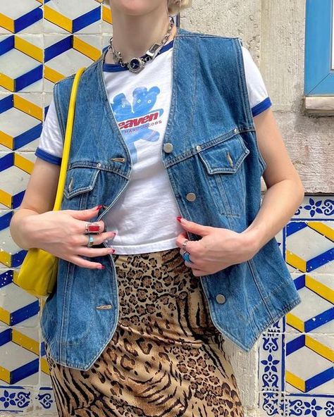 Kailey Laise on Instagram: "I may be in Amsterdam now but I took too many outfit pics in Lisbon not to post these 🫶" 70s Denim Vest Outfit, Denim Vest Outfit, Outfit Pics, 70s Denim, Outfits 70s, Vest Outfit, Vest Outfits, 70s Fashion, Denim Vest